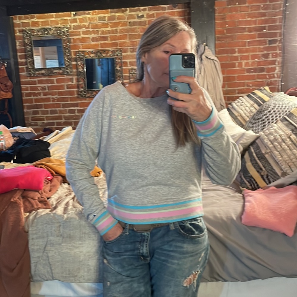 Champion L retro beachy